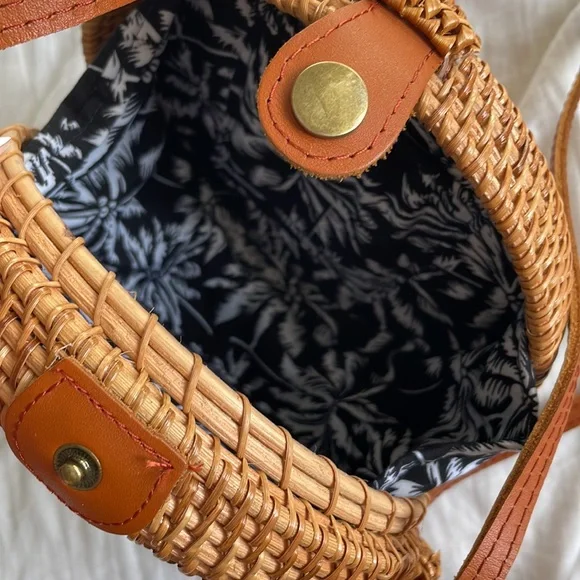 Boho Rattan Bag - Picture 2 of 6
